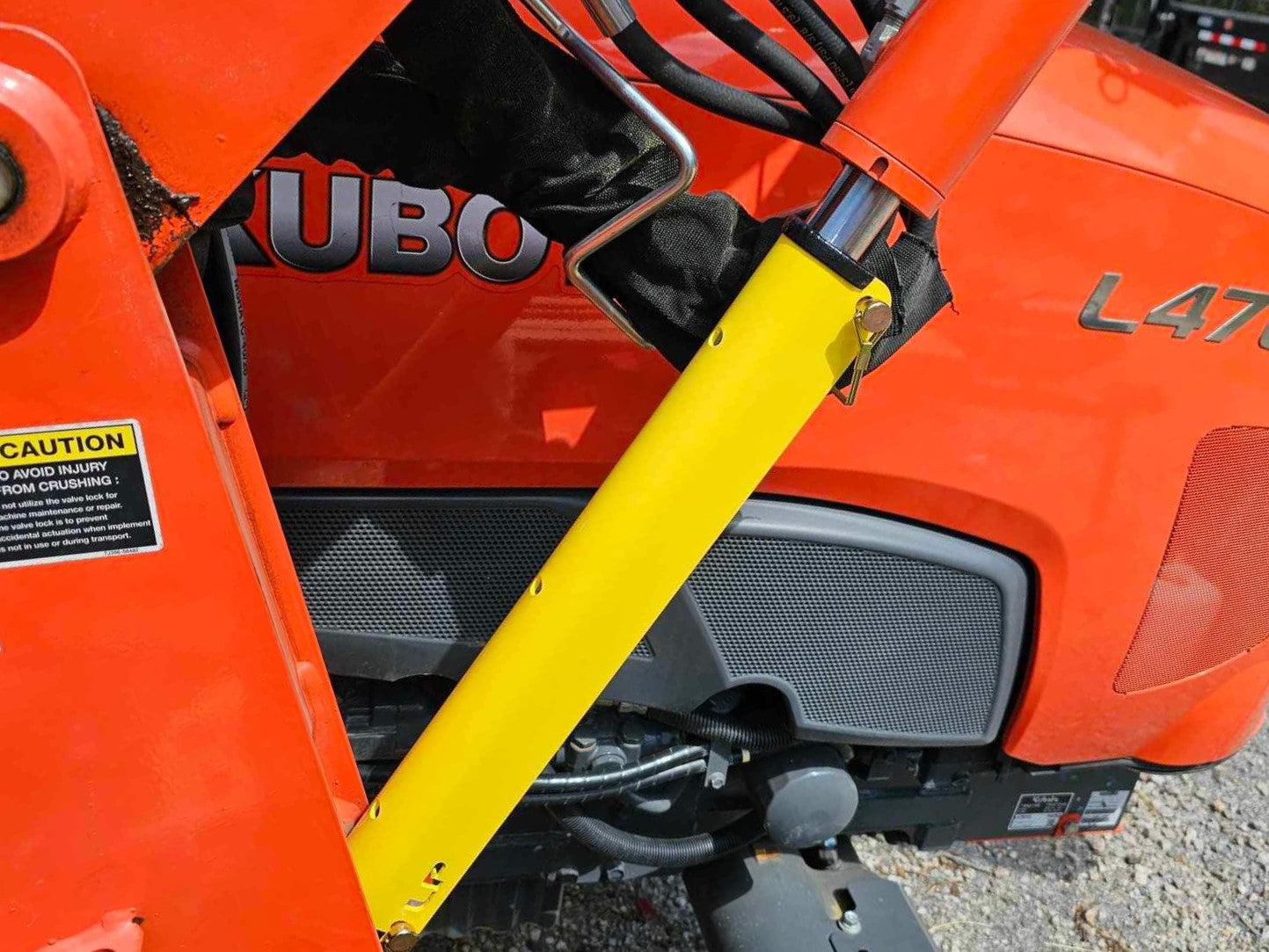 Tractor Loader Cylinder Safety Stops