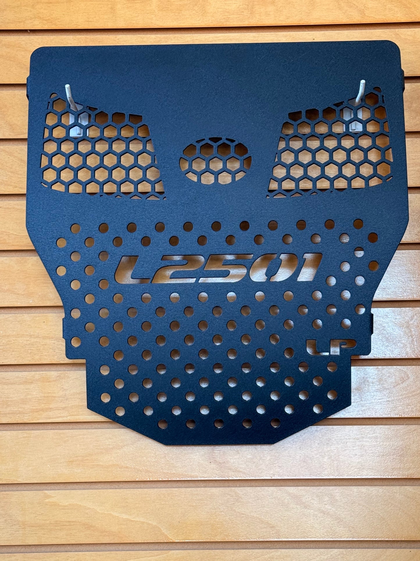 Blemished LA526 / L2501 model