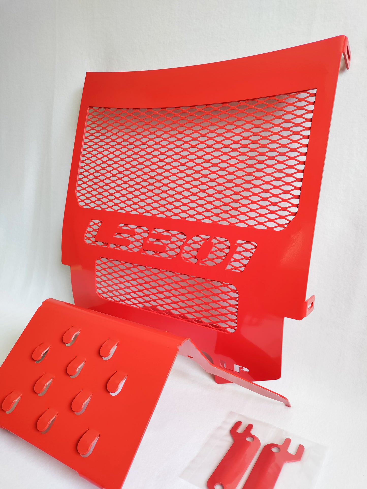 Kubota Grille Guard Reinforced Mesh Chain Bucket